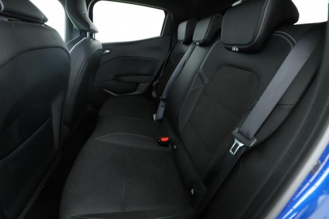 Renault Clio image 6