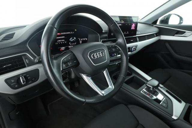 Audi A4 image 9