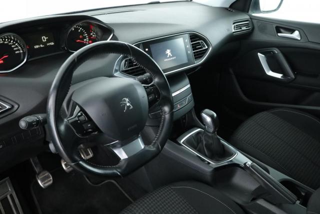 Peugeot 308 image 5