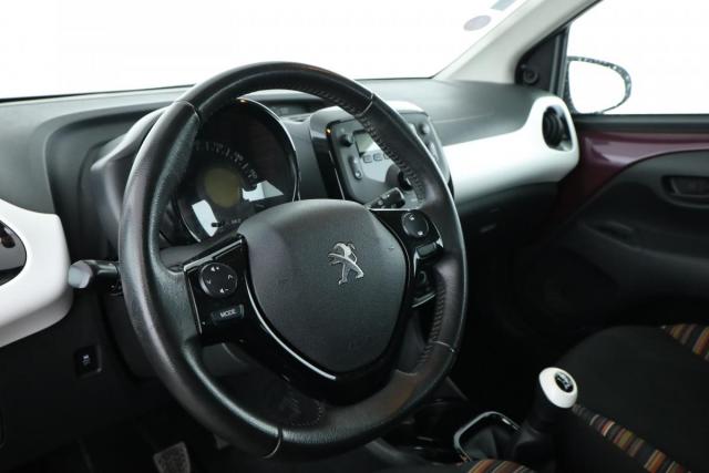 Peugeot 108 image 2