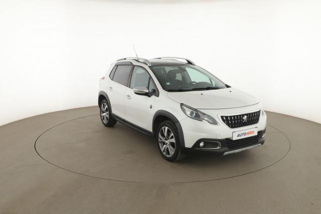 Peugeot 2008 image 2