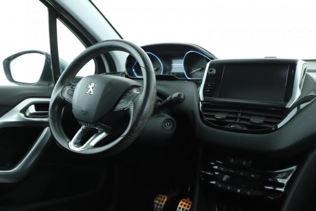 Peugeot 2008 image 5