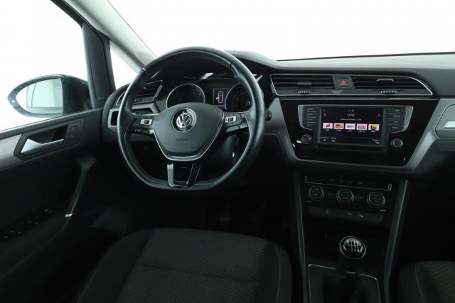 Volkswagen Touran image 3