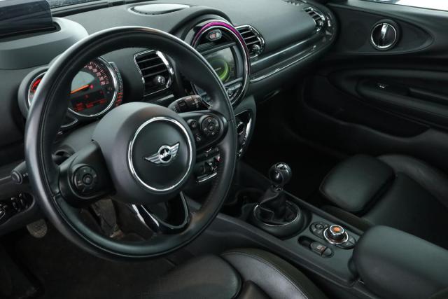 Mini Clubman image 5