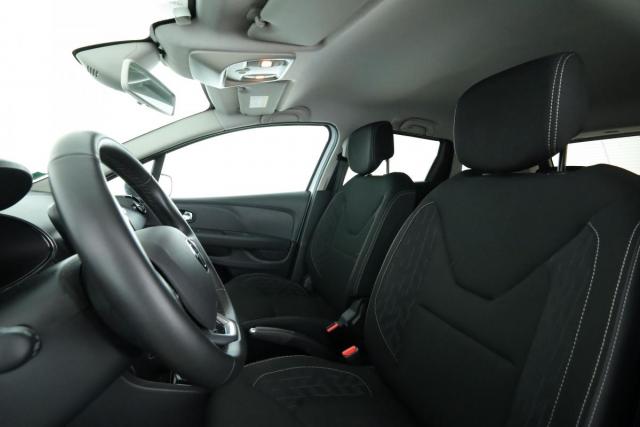 Renault Clio Estate image 4