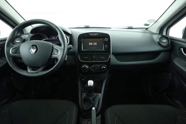Renault Clio Estate image 9