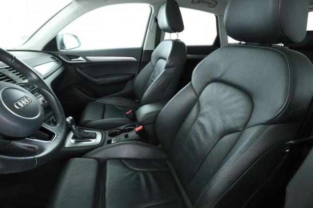 Audi Q3 image 8