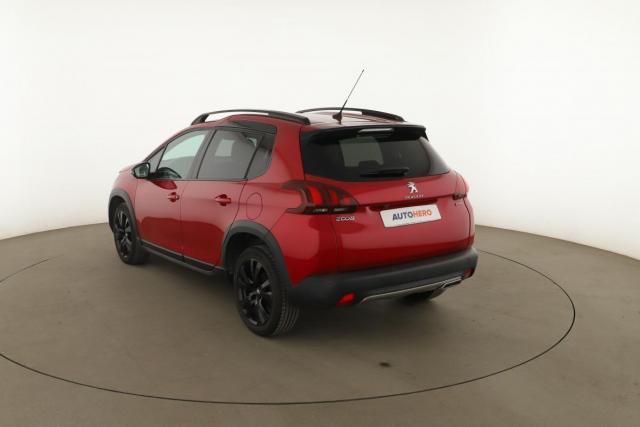 Peugeot 2008 image 8