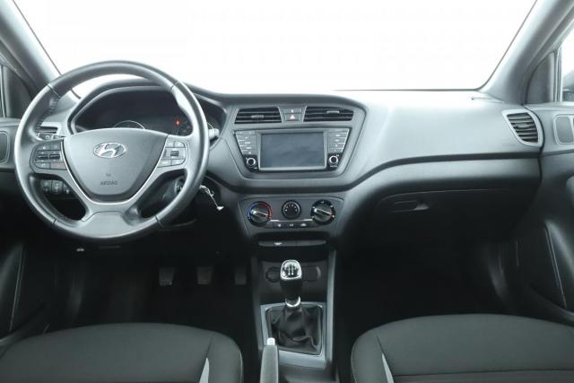 Hyundai I20 image 8
