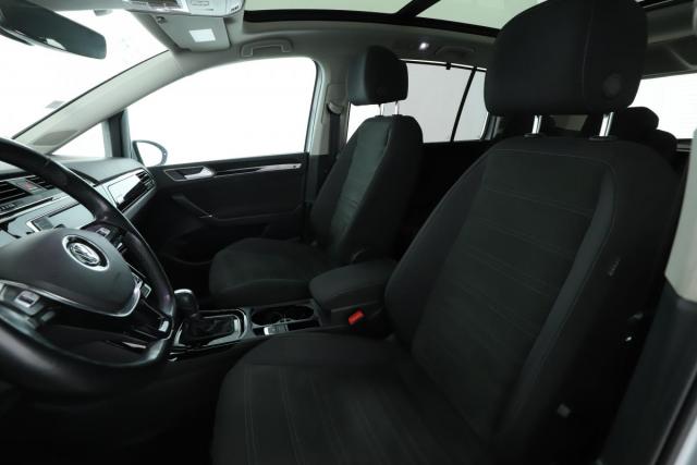 Volkswagen Touran image 7