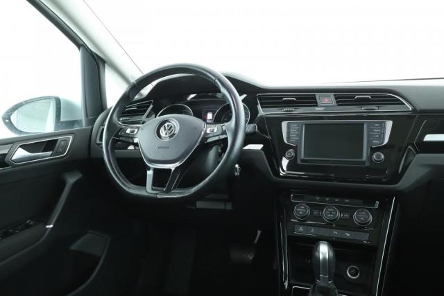 Volkswagen Touran image 5
