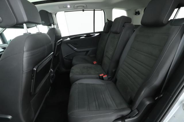 Volkswagen Touran image 1