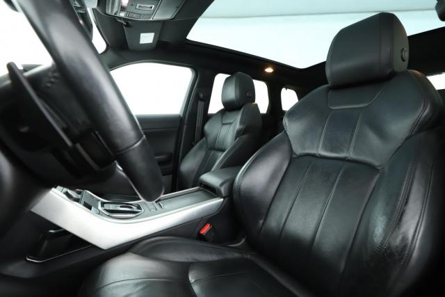 Land Rover Range Rover Evoque image 1