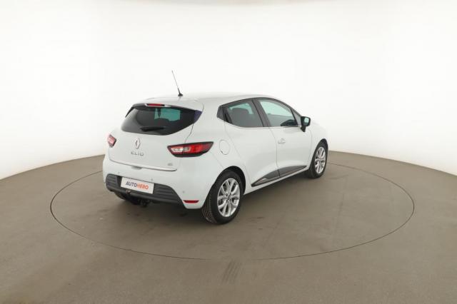 Renault Clio image 9