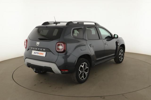 Dacia Duster image 1