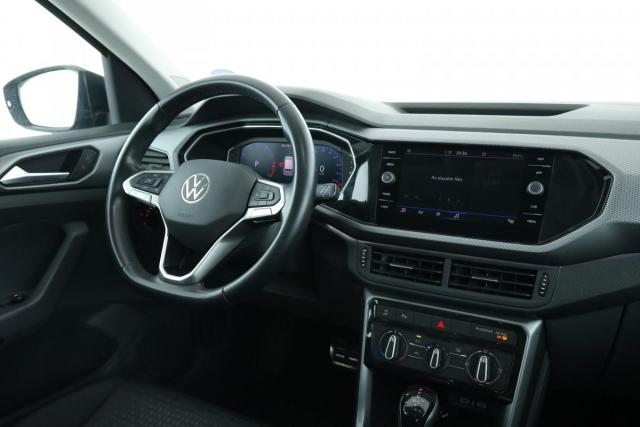 Volkswagen T-Cross image 9