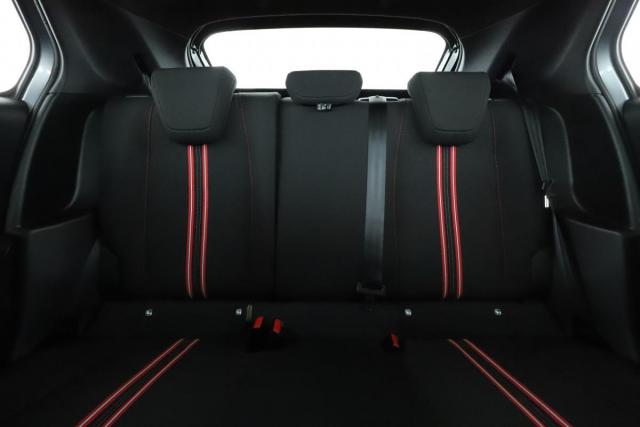 Opel Corsa image 4