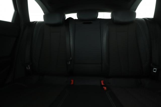 Audi A4 Avant image 8