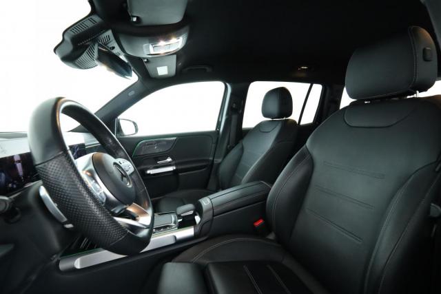 Mercedes Benz Glb image 5