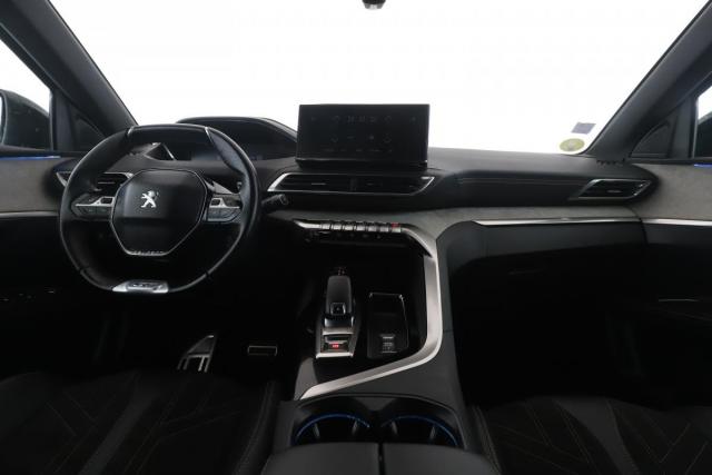 Peugeot 3008 image 3