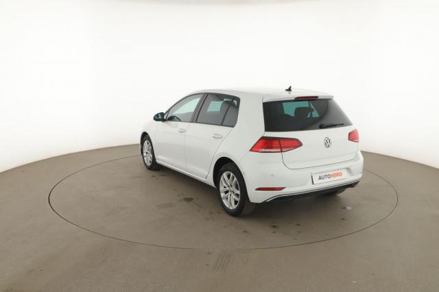 Volkswagen Golf image 3