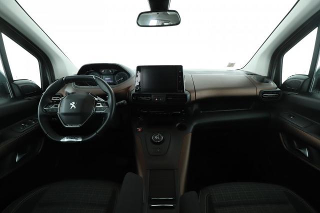 Peugeot Rifter image 2