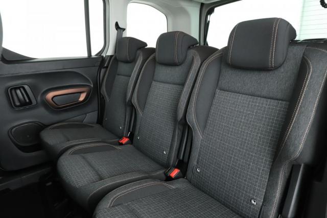 Peugeot Rifter image 1