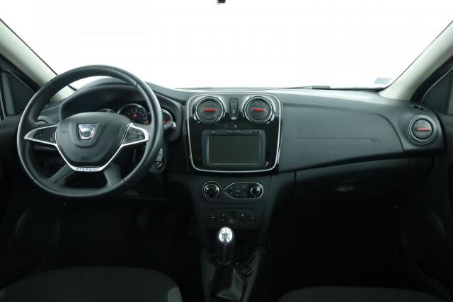 Dacia Sandero Ii image 2