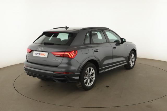Audi Q3 image 9
