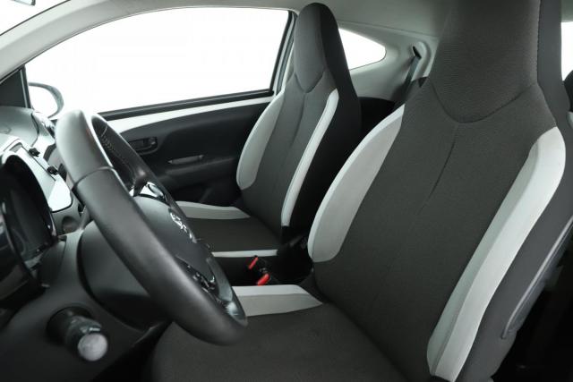 Toyota Aygo image 2