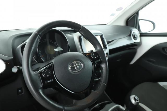Toyota Aygo image 9