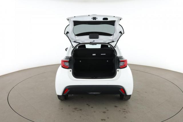 Toyota Yaris image 8