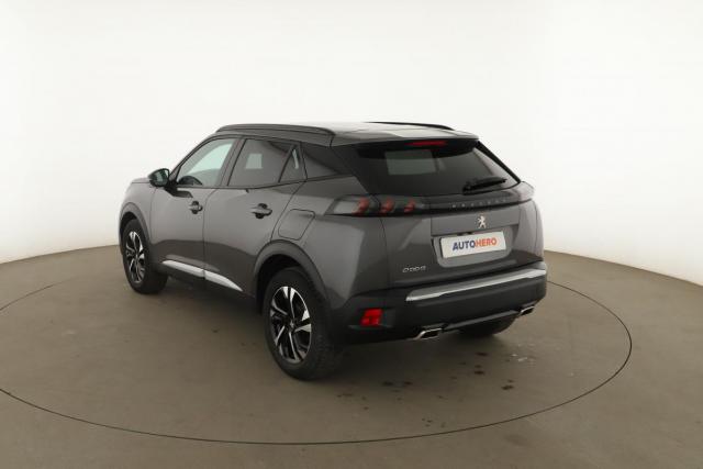 Peugeot 2008 image 2