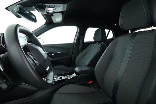 Peugeot 2008 image 3