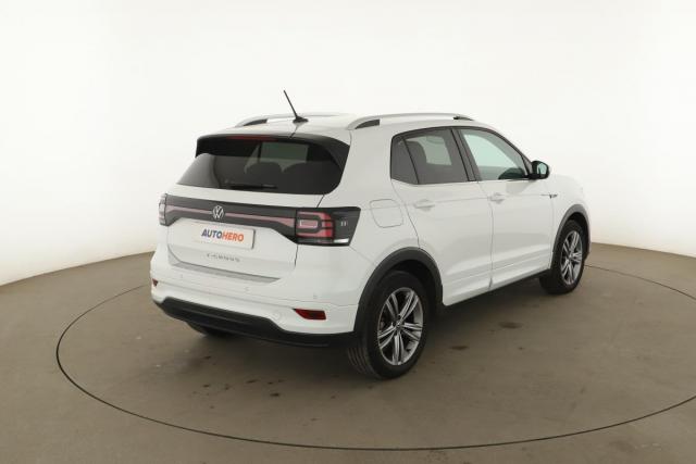 Volkswagen T-Cross image 3