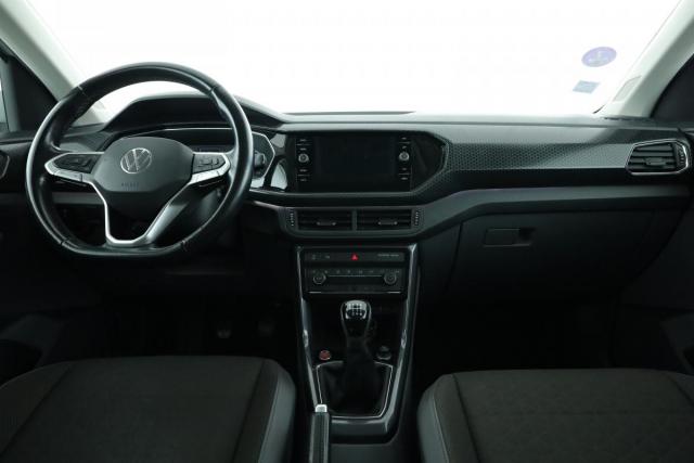Volkswagen T-Cross image 8