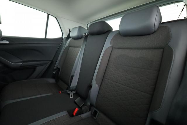 Volkswagen T-Cross image 9