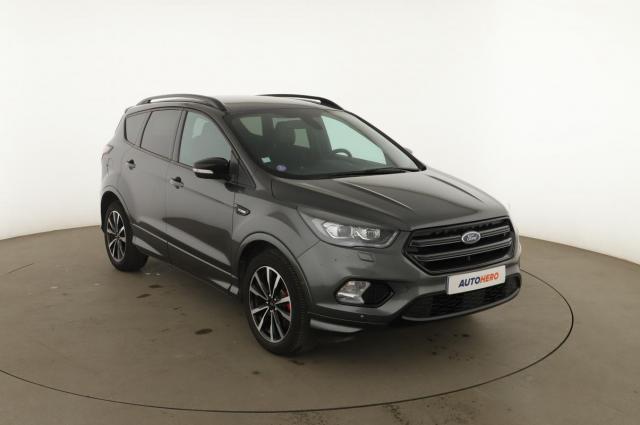 Ford Kuga image 6