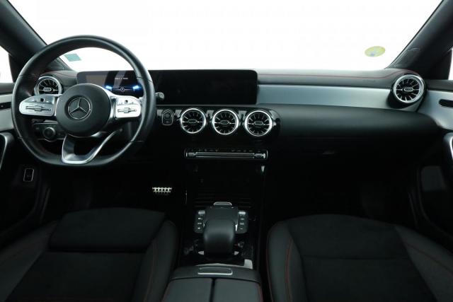 Mercedes Benz Cla Shooting Brake image 5