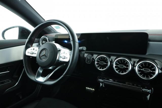 Mercedes Benz Cla Shooting Brake image 7