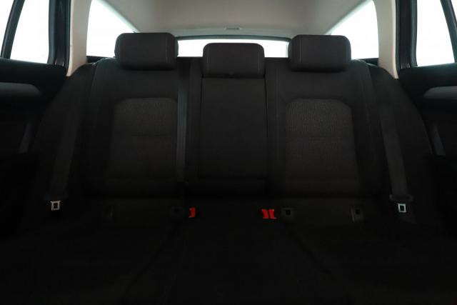 Volkswagen Passat Sw image 3