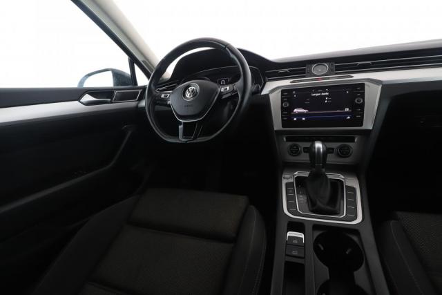 Volkswagen Passat Sw image 5