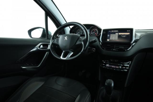 Peugeot 2008 image 1