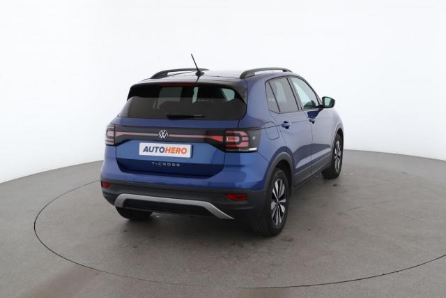 Volkswagen T-Cross image 9
