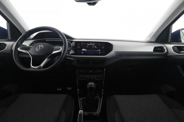 Volkswagen T-Cross image 8