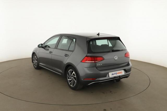 Volkswagen Golf image 4