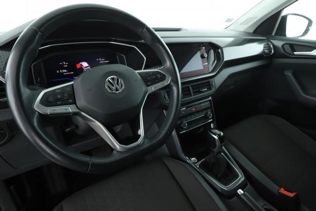 Volkswagen T-Cross image 4