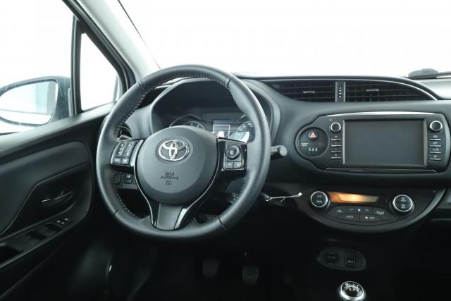 Toyota Yaris image 5