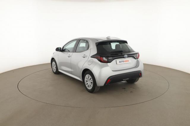 Toyota Yaris image 6