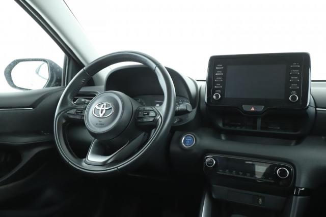 Toyota Yaris image 8